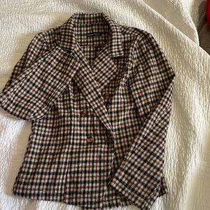 never worn plaid blazer